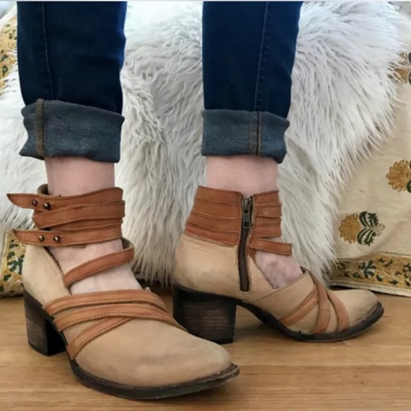 Freebird by Steven Taupe Grind Leather Booties Heels 9 - Picture 16 of 16